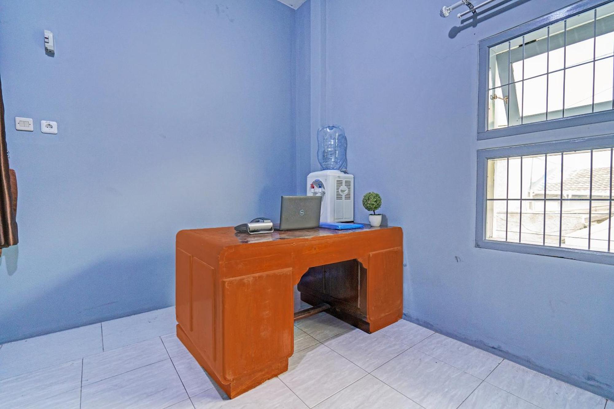 Oyo Life 91592 Aaliya Guest House Syariah Lebakwangi 外观 照片