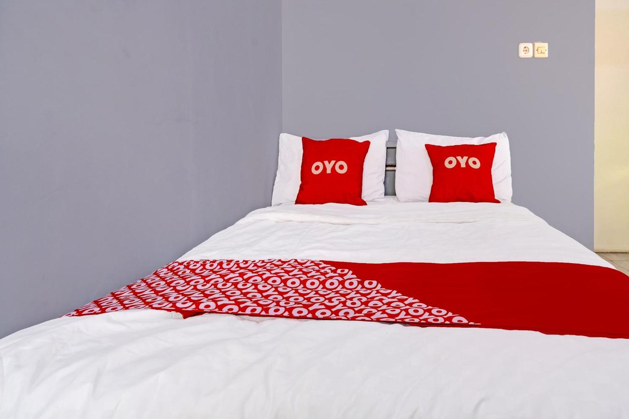 Oyo Life 91592 Aaliya Guest House Syariah Lebakwangi 外观 照片