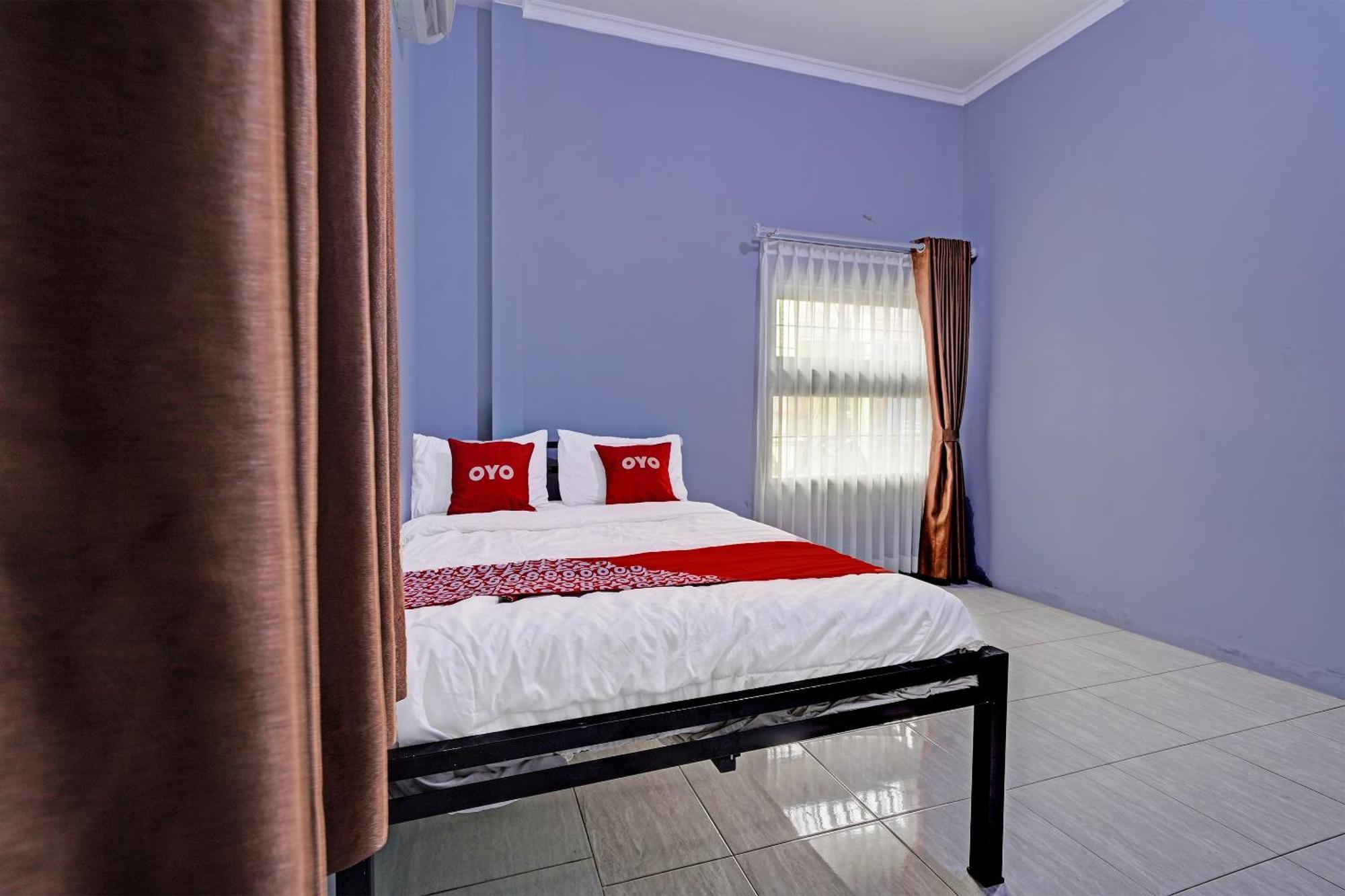 Oyo Life 91592 Aaliya Guest House Syariah Lebakwangi 外观 照片